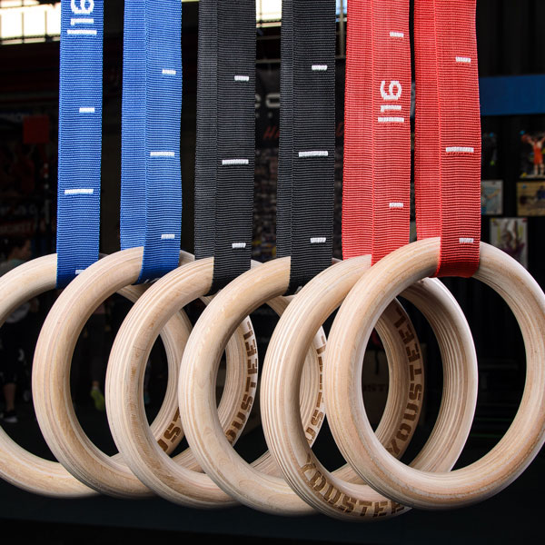 Юстил спортивное оборудование